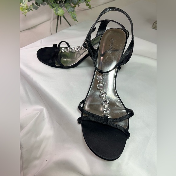 Jacqueline Ferrar Black Satin Dress Pumps Heels W/ Rhinestones Women’s Size 10 - Picture 2 of 10